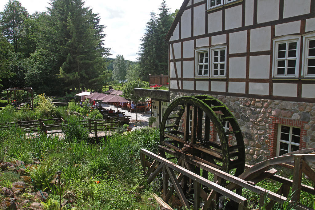 Hotel Boltenmühle Guhlen Glienicke Exterior foto